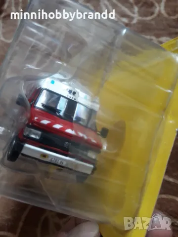 Mercedes 316 CDI Peugeot J5 Iveco Dayli 4x4 Renault Master Iveco Dayli 1.43 Scale Hachette, снимка 10 - Колекции - 50300547