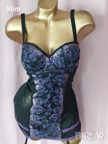 Hunkemoller L 85 C Черна нощница с лилава дантела , снимка 2 - Нощници - 53449230