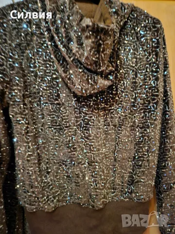 Спортен екип с пайети за 39лв, снимка 4 - Спортни екипи - 50211568