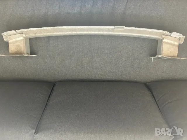 Задна греда и държачи за задна броня Audi A4, A5 B9