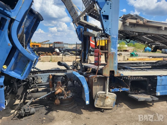 автовоз мерцедес на части пътеки100лв.м. редуктори 150лв хидромотори винтове , снимка 10 - Ремаркета - 20565293