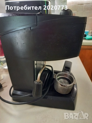 Кафемашина DELONGHI, снимка 3 - Кафемашини - 52113927