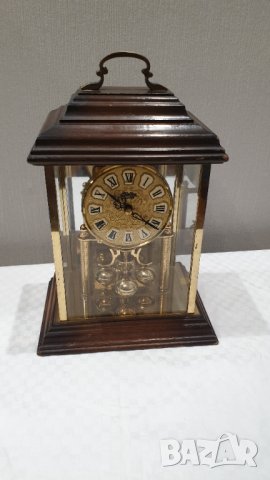 ГОДИШЕН КВАРЦОВ ЧАСОВНИК HALLER QUARTZ