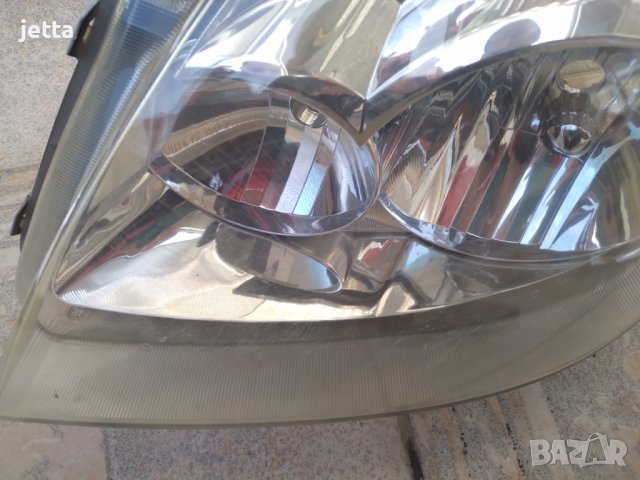 Фар ляв за тойота корола версо 2001-2004 toyota corolla verso, снимка 4 - Части - 38775308