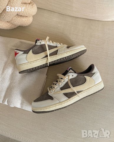 Nike Air Jordan 1 Low Travis Scott Mocha Нови Оригинални Обувки Размер 44 Мъжки Маратонки, снимка 2 - Маратонки - 43662051