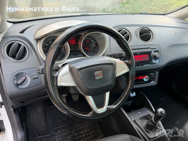 Seat Ibiza - 1,6 бензин с !!!верига!!!, снимка 8 - Автомобили и джипове - 53585780