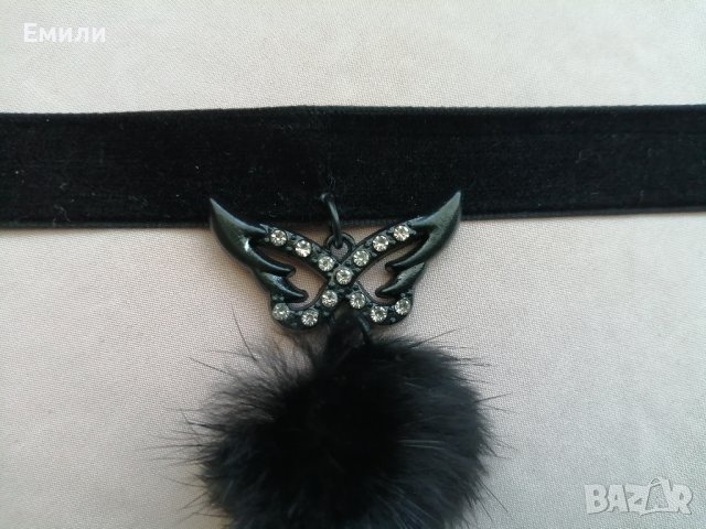 Кадифен чокър с пеперуда, пухче и кристал в черен цвят , снимка 9 - Колиета, медальони, синджири - 44012599