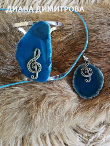 Ръчно декориран сет /комплект /гривна и колие със син ахат! Подарък за жена! 