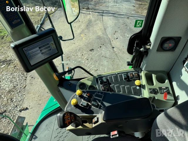 Комбайн John Deere W440 ЛИЗИНГ, снимка 8 - Селскостопанска техника - 50898586