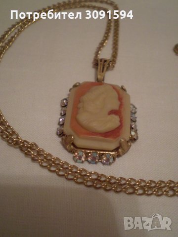 Камея медальон на верижка месинг многоцветно стъкло камеята е изработена от висококачествени материя, снимка 6 - Антикварни и старинни предмети - 35159842