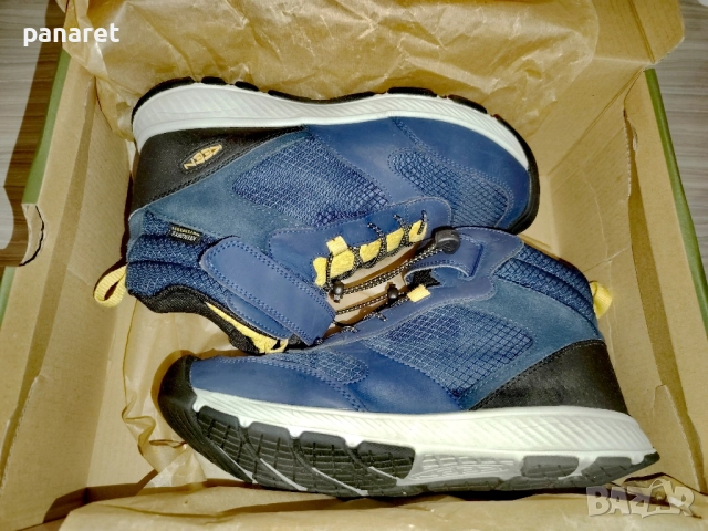 Зимни боти Keen, снимка 5 - Детски боти и ботуши - 51872221