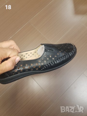 Обувки, снимка 1 - Дамски ежедневни обувки - 40616870