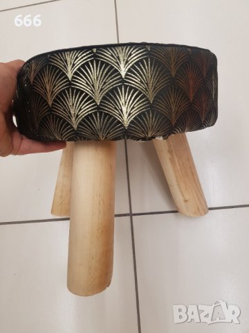 Табуретки, снимка 2 - Столове - 43006184