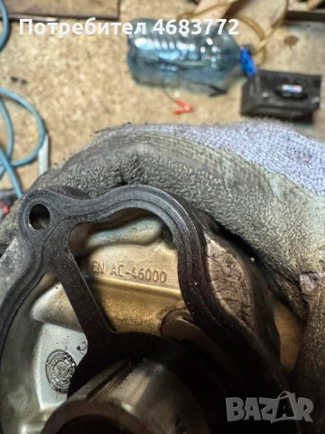 Вакумна помпа за двигател на Мерцедес Mercedes 2.2Cdi само за 100лв. A6512300565, снимка 6 - Части - 52805331