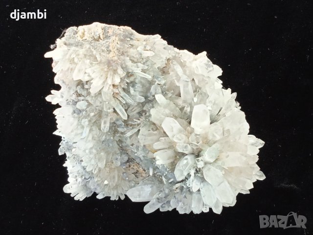 №69, Кварц, Зелен кварц с хематит, Кристали Минерали Родопи,