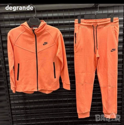 Дамски спортен екип Nike/Оранджево Синьо Сиво/, снимка 2 - Спортни екипи - 51053381