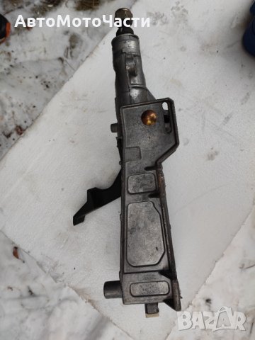 Продавам кормилен прът от Волво 460