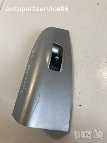 Бутон за стъкло на задна дясна врата за KIA Sportage 2.0 CRDi (2006-2010) 93580-1F500