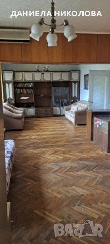 Етаж от къща с гараж и таван, снимка 3 - Етаж от къща - 53053323