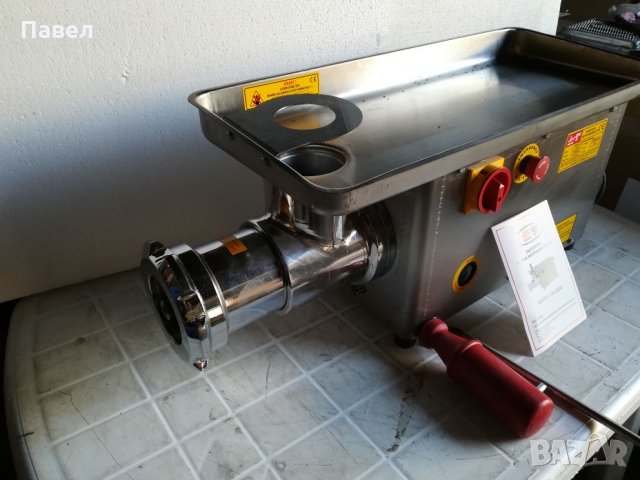 Професионална месомелачка 32, снимка 8 - Обзавеждане на кухня - 26993125