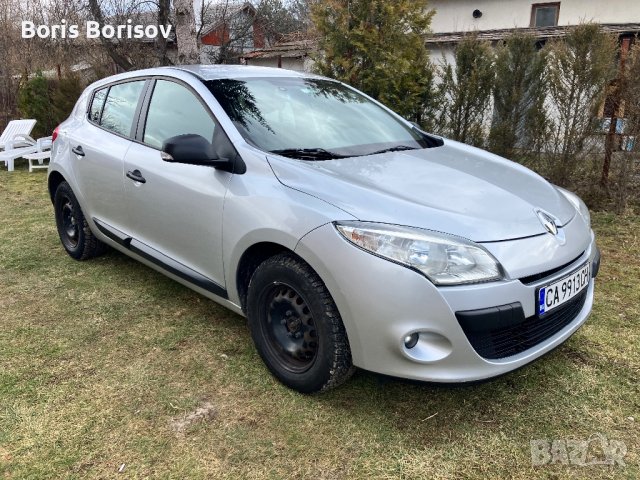  Renault megane 3 1.5dci климатик LED 2012 дизел , снимка 3 - Автомобили и джипове - 44133023