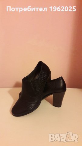 Дамски Обувки от естествена кожа , снимка 2 - Дамски обувки на ток - 40022974