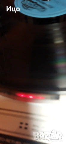 JVC model L A31 direct drive turntable., снимка 2 - Грамофони - 53048325