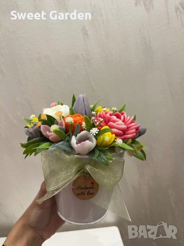  Аранжировки от ароматни ,сапунени цветя, снимка 9 - Подаръци за жени - 53234623