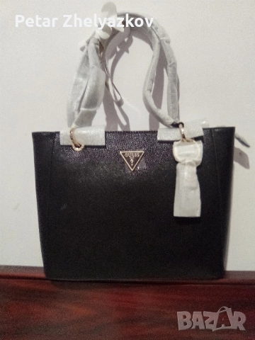 Нова елегантна дамска чанта GUESS., снимка 4 - Чанти - 52555032
