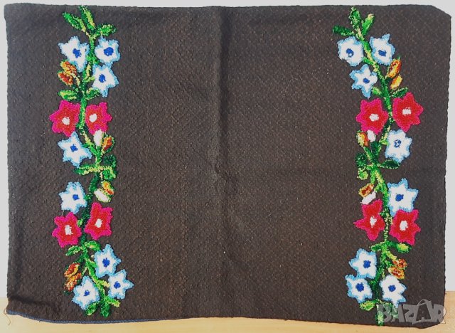 Стара ръчно бродирана етно калъфка за възглавница(17.3), снимка 1 - Антикварни и старинни предмети - 43695986