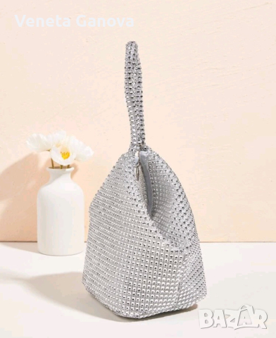 Текстилна вечерна чантичка за ръка