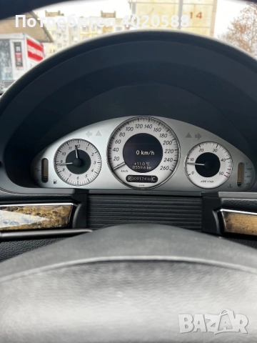 Mercedes-Benz E-Class W211 3.2 CDI Avantgarde, снимка 10 - Автомобили и джипове - 52622494