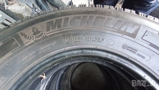 225/75/16C Michelin , снимка 1 - Гуми и джанти - 43237230
