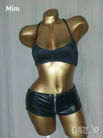 S Черни кожени къси панталони с капси и кожено бюстие , снимка 5 - Къси панталони и бермуди - 51069600