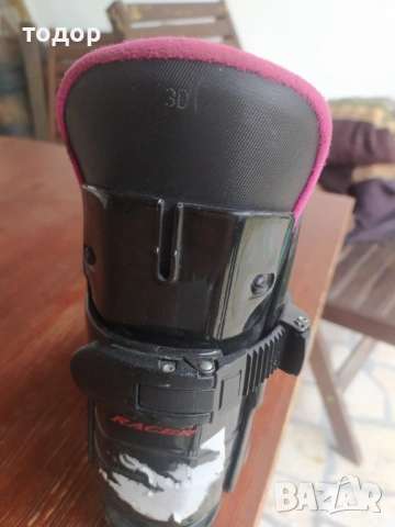 Ски обувки за дете, снимка 4 - Зимни спортове - 53538300