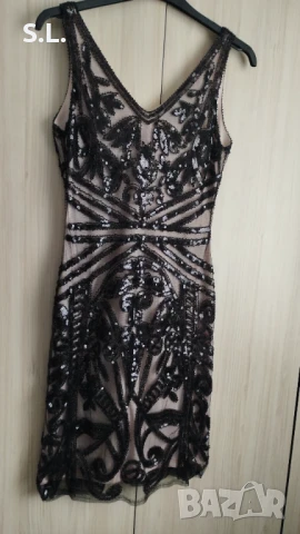 Официална черна къса рокля с пайети