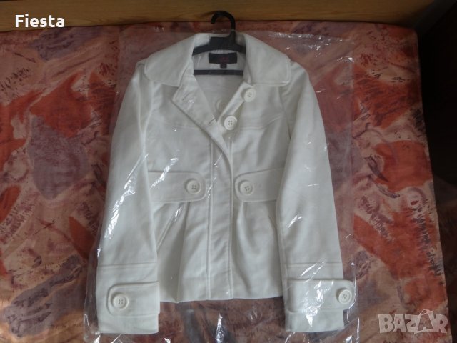 Чисто ново бяло палто, снимка 1 - Палта, манта - 27446133