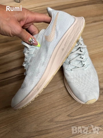 Оригинални маратонки Nike Air Zoom Pegasus 36! 40,5 н, снимка 2 - Маратонки - 52188144