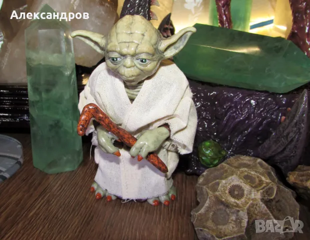 Учителя Йода в отлична форма и облекло подходяща за подарък фигурка , снимка 3 - Подаръци за мъже - 49871624
