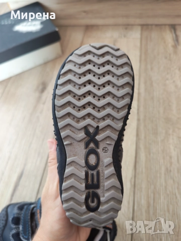 Детски обувки GEOX със стелки от естествена кожа, размер 25, снимка 4 - Детски маратонки - 52310164