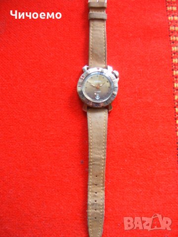 Стари мъжки ръчни  часовници  СССР ера Восток командирски, снимка 12 - Антикварни и старинни предмети - 37419968