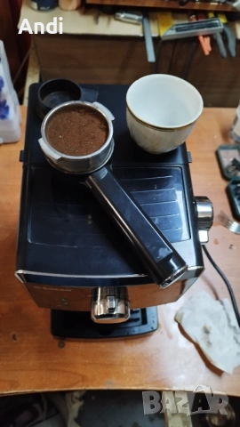 Кафемашина Delonghi EC-150 експресо с крема цедка, снимка 12 - Кафемашини - 53250761