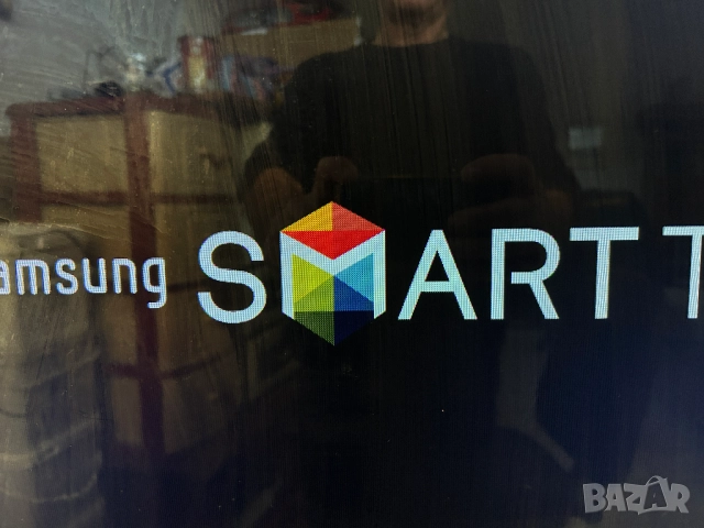 LED телевизор Samsung UE40D5700 за ремонт или за части, снимка 3 - Телевизори - 52944382