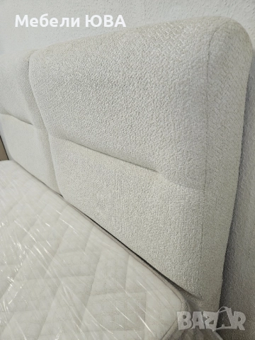 Тапицирано легло с метална конструкция!, снимка 2 - Спални и легла - 51589590