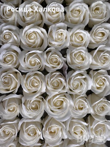 Сапунени рози в кутия 50 броя - едноцветни и двуцветни - МНОГО АРОМАТНИ, снимка 3 - Изкуствени цветя - 44004804