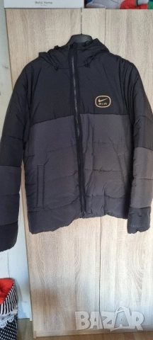 *Чисто * Ново* Зимно* Яке* NIKE*, снимка 2 - Якета - 52920513