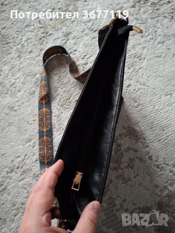 Дамска чанта , снимка 4 - Чанти - 50609711