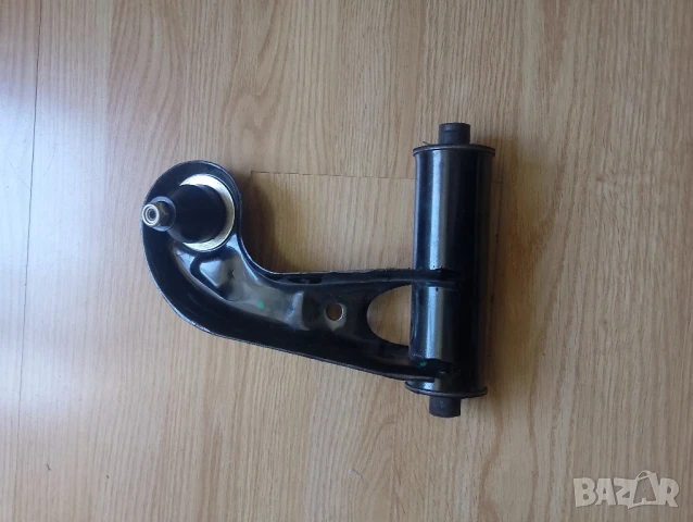 носач за Мерцедес Ц-класа W202, снимка 3 - Части - 51180878