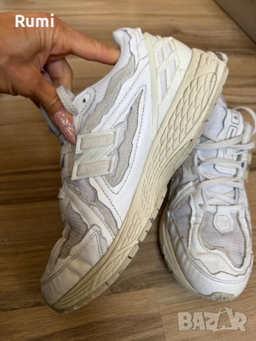 Оригинални маратонки New Balance 1906D! 44,5 н, снимка 2 - Маратонки - 52215349