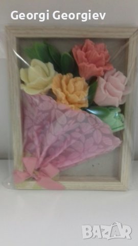 Подаръци от ароматен глицеринов сапун , снимка 1 - Изкуствени цветя - 39733731